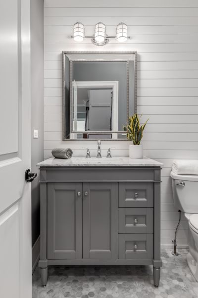 Vanity Refacing in Montgomery