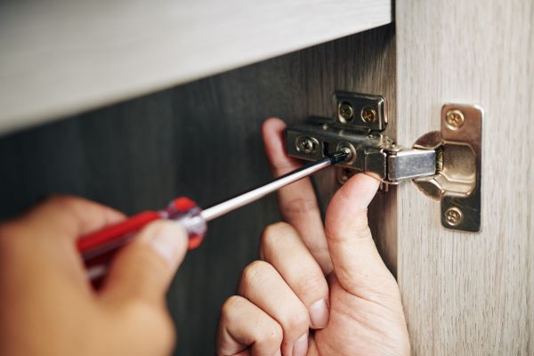 Cabinet Hinge Installation in Montgomery