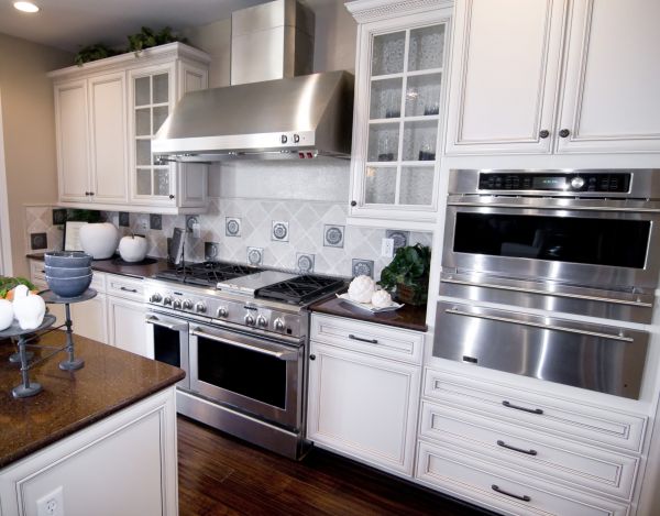 Custom Cabinet Building in Montgomery